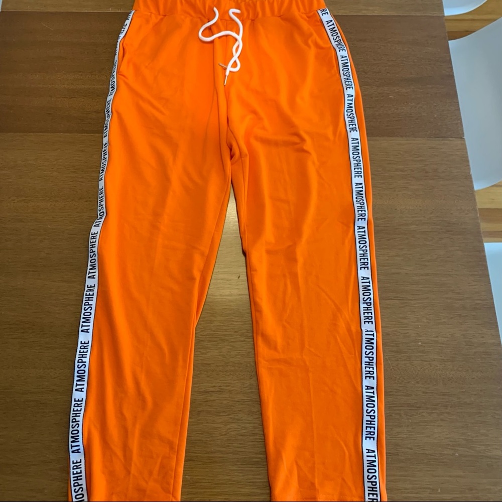 NWOT orange drawstring sweatpants
